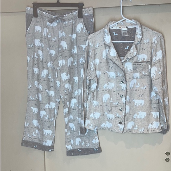 Munki Munki Pajamas set size medium with Polar Bear Print preowned - Picture 1 of 13